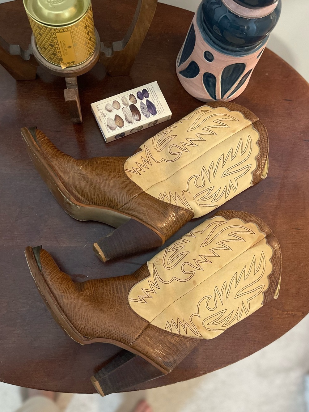 Vintage Zodiac Women’s Brown & Cream Western Cowboy Boots w/ Heel 👢🤠